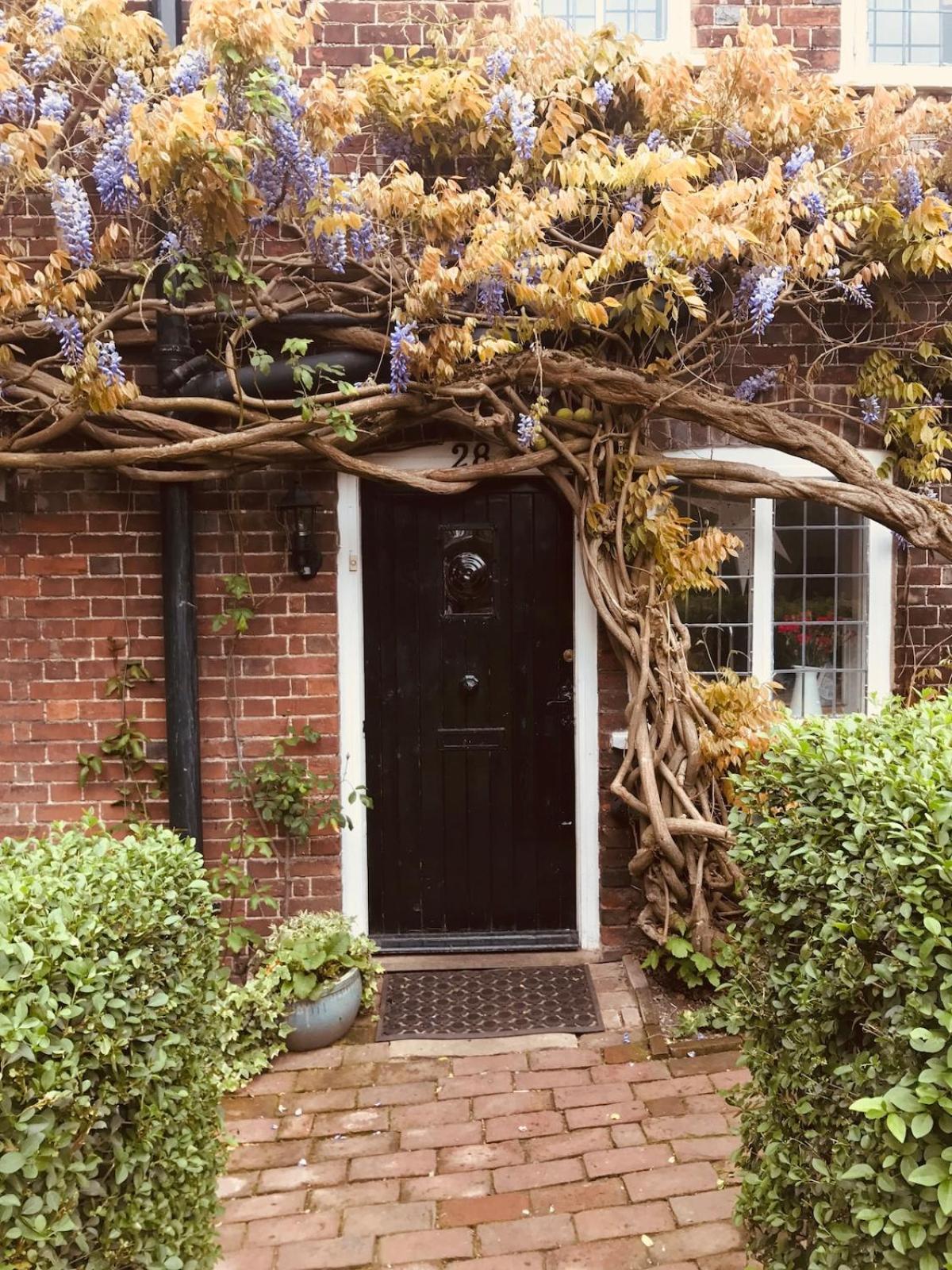 Wisteria Cottage Грейвсенд Екстериор снимка