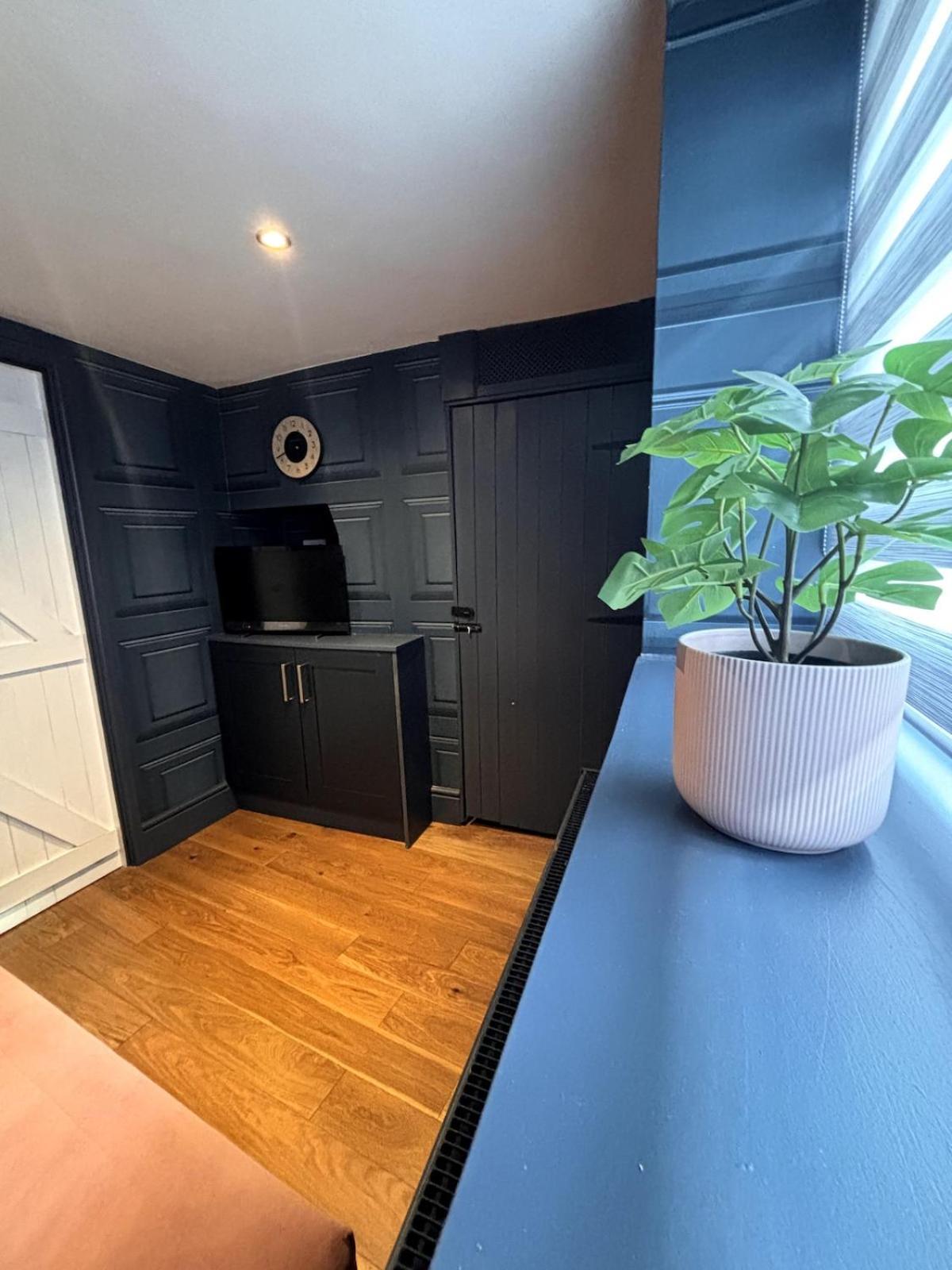 Wisteria Cottage Грейвсенд Екстериор снимка